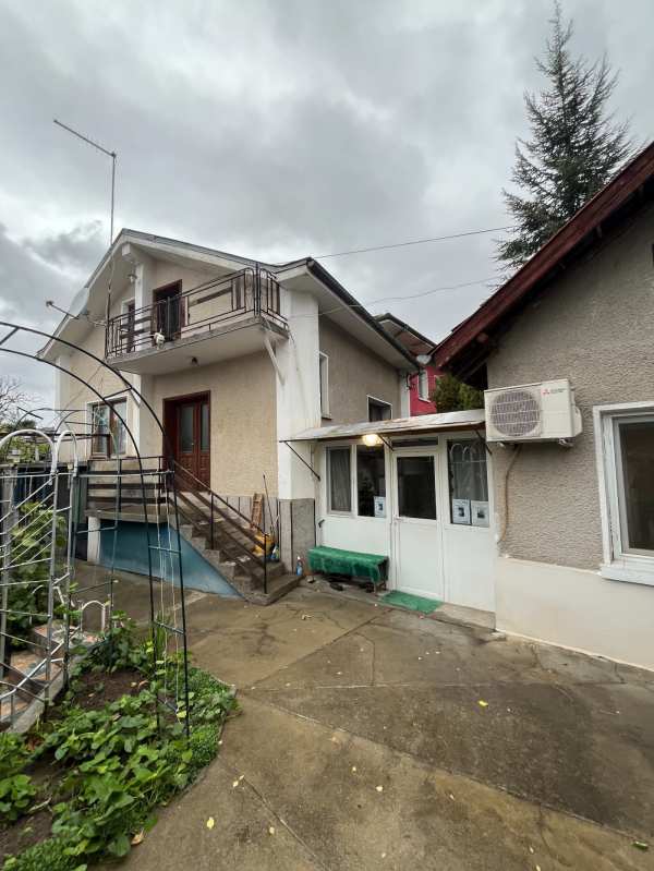 Продава къща, с. горно сахране, област стара загора