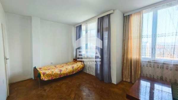 Продава 1-стаен, гр. търговище, център