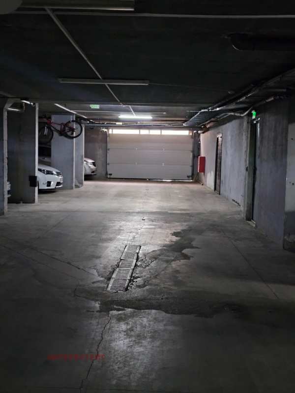 Продава гараж, паркомясто, гр. бургас, зорница