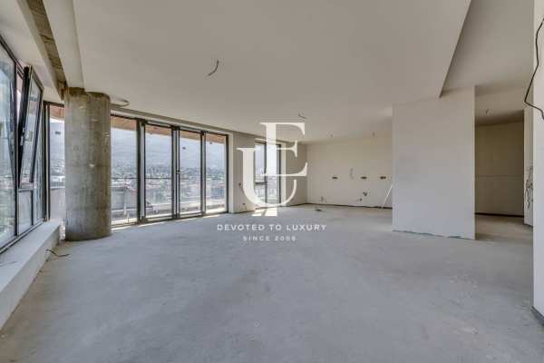 Продава 4-стаен, гр. софия, кръстова вада
