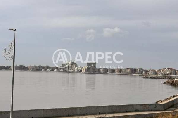 Продава 3-стаен, гр. поморие, област бургас