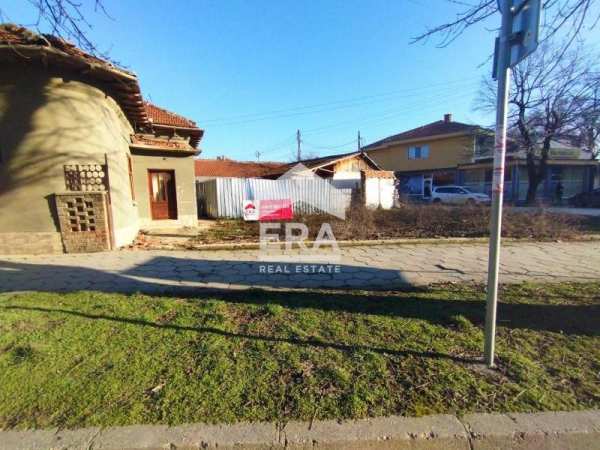 Продава парцел, гр. силистра, център