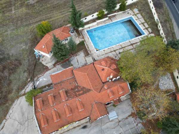 Продава  хотел гр. Харманли, област Хасково
      359 кв.м