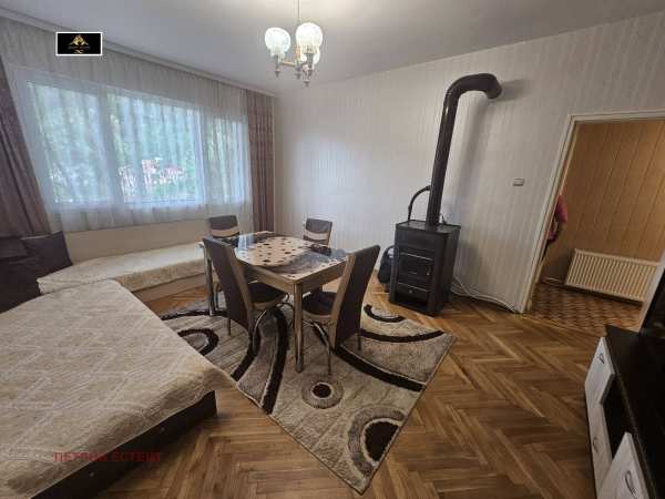 Продава 3-стаен, гр. велинград, област пазарджик