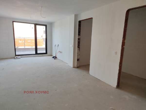 Продава  многостаен град Бургас, Център
      135 кв.м