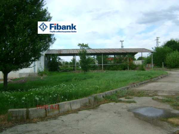Продава пром. помещение, гр. летница, област ловеч