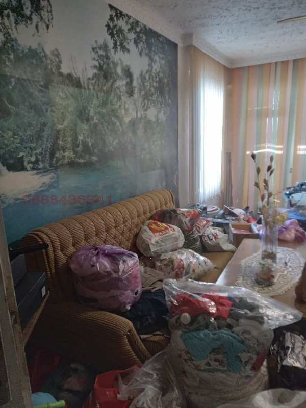 Продава 3-стаен, гр. омуртаг, област търговище