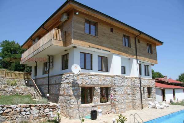 Продава бизнес имот, гр. малко търново, област бургас