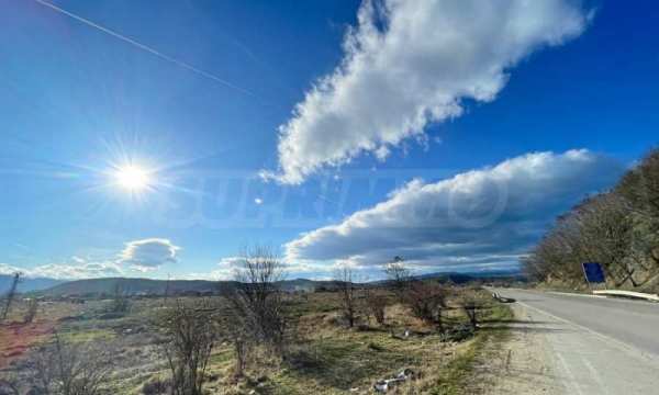 Продава парцел, гр. самоков, област софия област