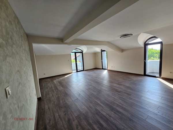 Продава 3-стаен, гр. перник, център