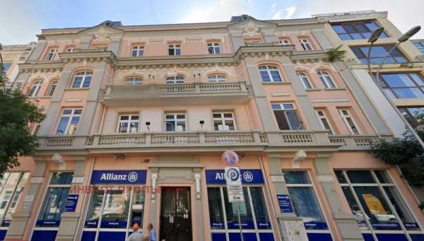 Продава  многостаен град Варна, Център
      320 кв.м