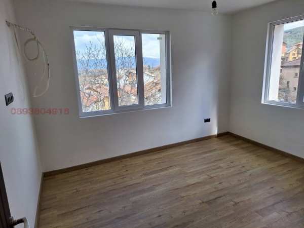 Продава къща, гр. перник, ралица
