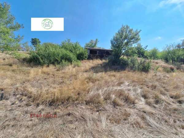 Продава  парцел с. Богьовци, област София
      621 кв.м