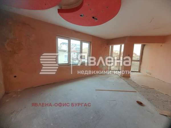Продава  3-стаен гр. Царево, област Бургас
      107 кв.м