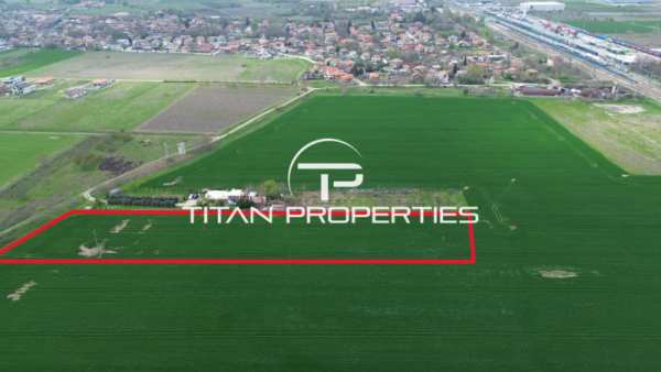 Продава  парцел с. Златитрап, област Пловдив
      14151 кв.м