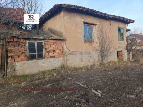 Продава  къща с. Друган, област Перник
      60 кв.м