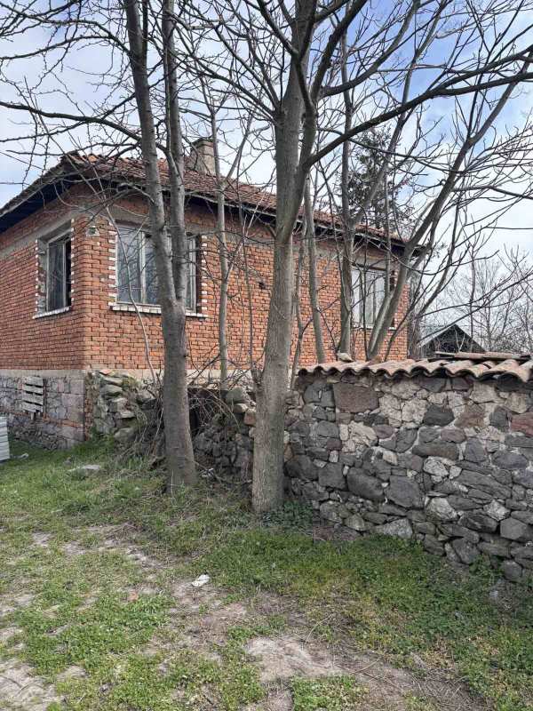 Продава къща, с. горски извор, област хасково