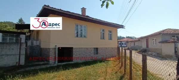 Продава къща, гр. елена, област велико търново