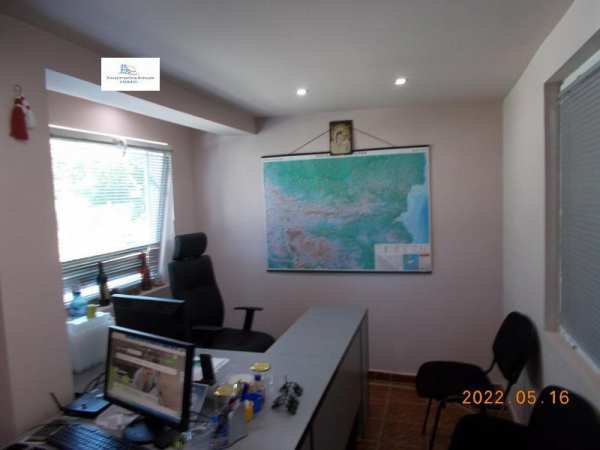 Продава пром. помещение, гр. берковица, област монтана