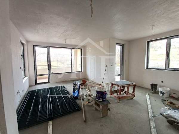 Продава 3-стаен, гр. стара загора, железник - център