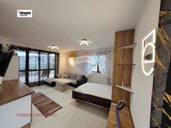 Продава 1-стаен, гр. бяла, област варна