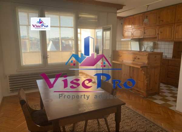 Продава 4-стаен, гр. благоевград, широк център