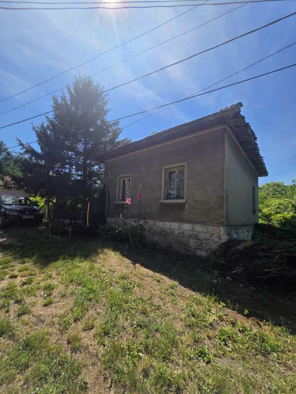 Продава къща, с. синаговци, област видин
