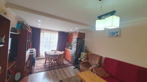 Продава 2-стаен, гр. перник, изток