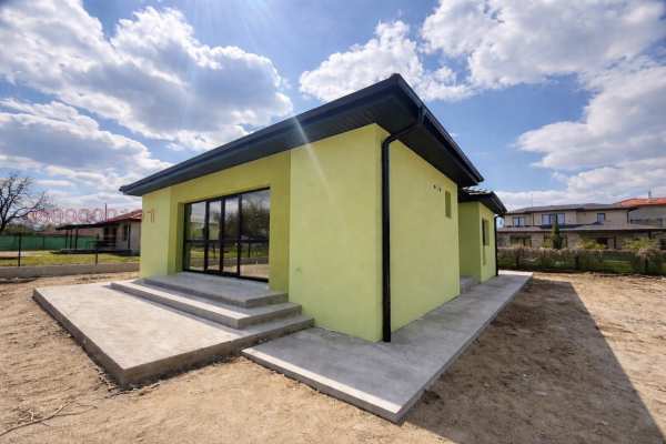 Продава къща, с. скутаре, област пловдив