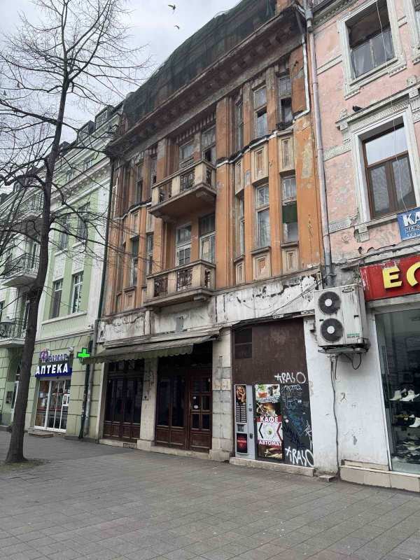 Продава бизнес имот, гр. бургас, център