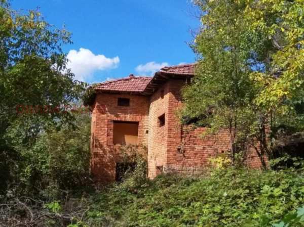 Продава къща, гр. априлци, област ловеч
