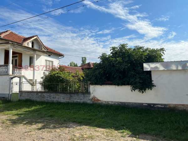 Продава къща, с. дерманци, област ловеч