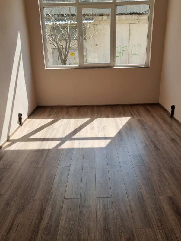 Продава офис, гр. разград, област разград