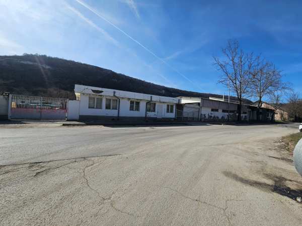 Продава пром. помещение, гр. провадия, област варна