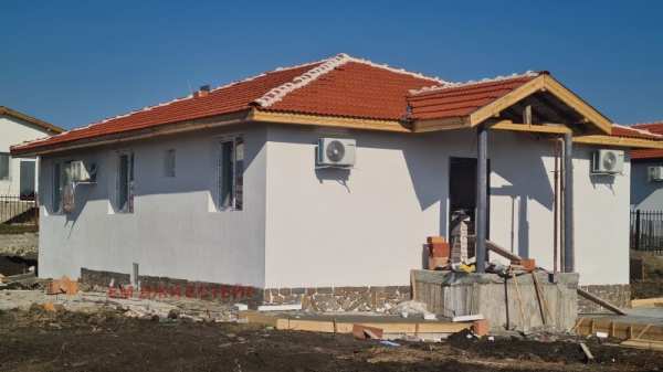 Продава  вила гр. Каблешково, област Бургас
      120 кв.м