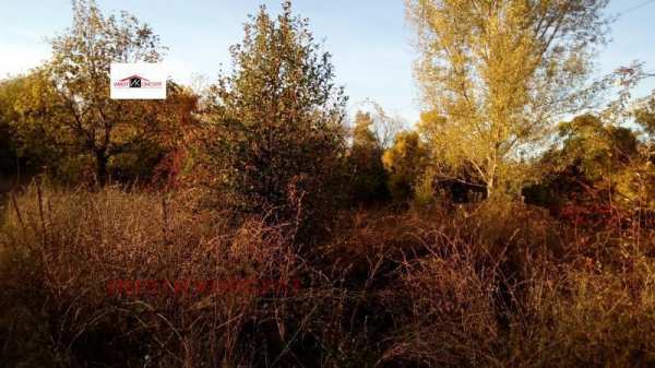 Продава  парцел гр. Лясковец, област Велико Търново
      3000 кв.м
