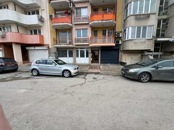 Продава офис, гр. русе, широк център