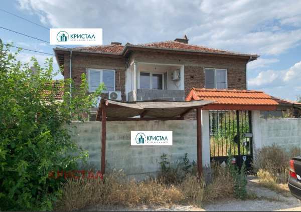 Продава къща, с. градина, област пловдив
