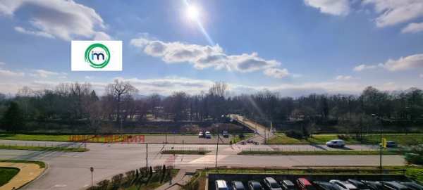 Продава 4-стаен, гр. пазарджик, идеален център