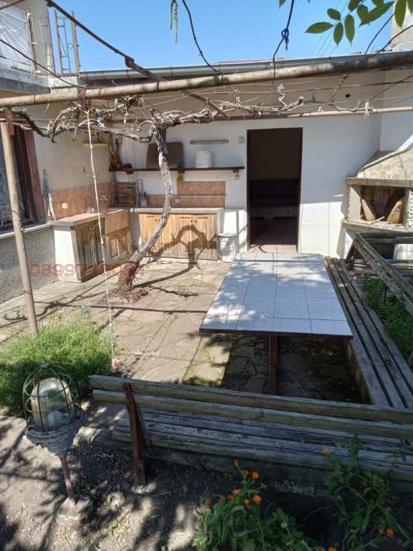 Продава къща, с. николаевка, област варна