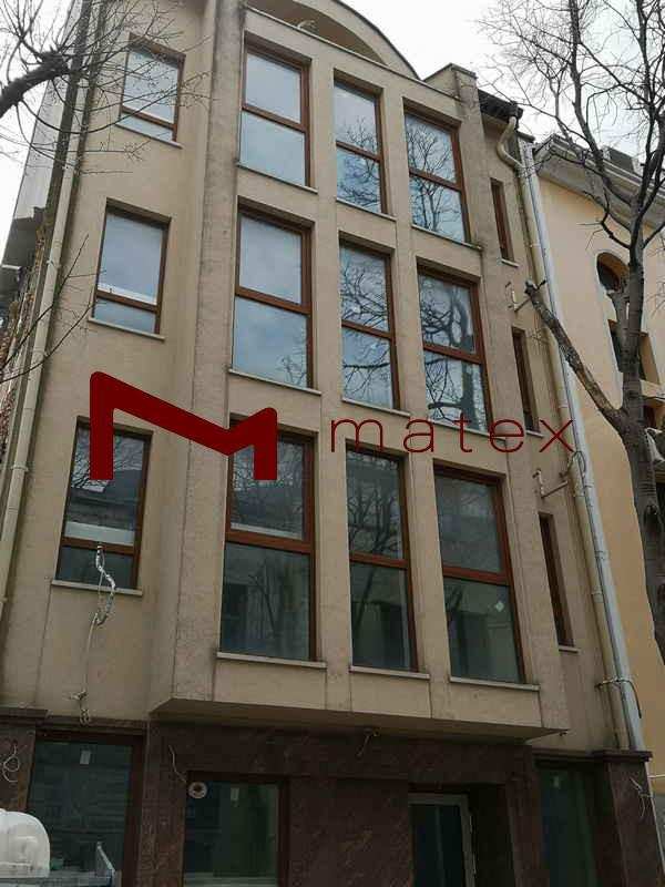 Продава хотел, гр. варна, център