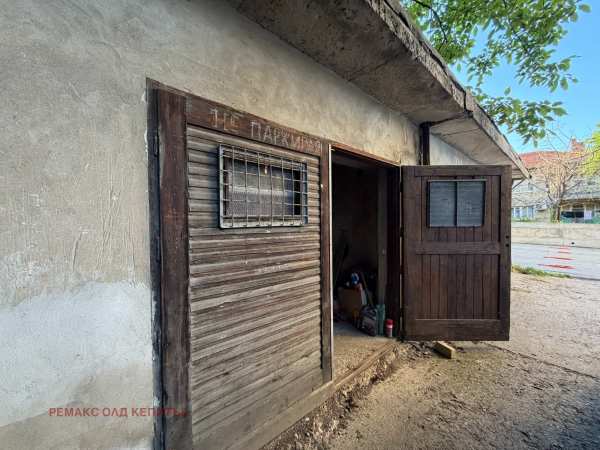 Продава гараж, паркомясто, гр. велико търново, център
