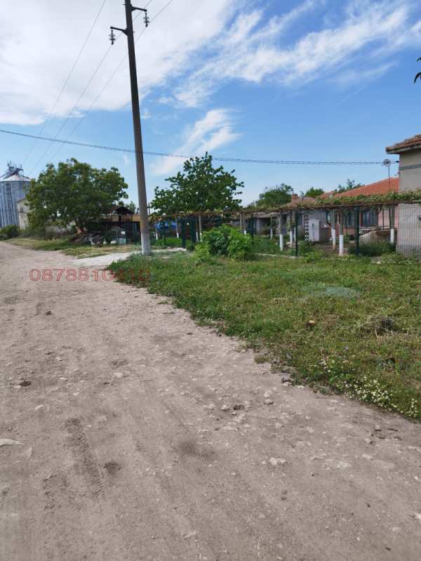Продава парцел, с. крапец, област добрич