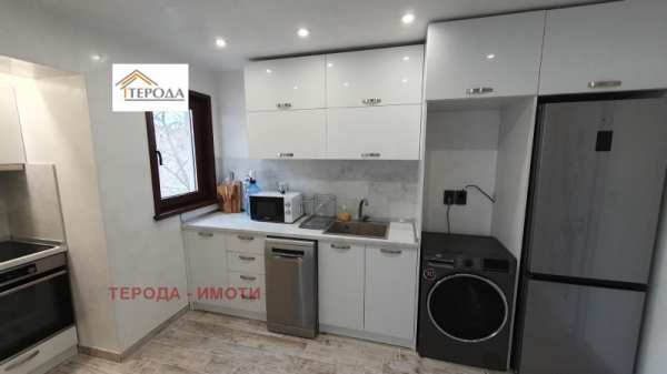 Продава  2-стаен град Видин, Калето
      70 кв.м