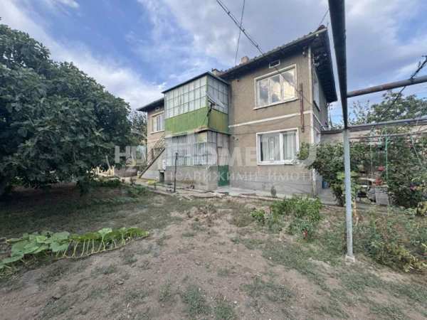 Продава къща, с. езерово, област варна