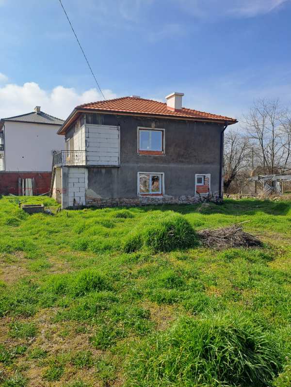 Продава къща, с. мокрище, област пазарджик