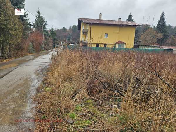 Продава парцел, гр. перник, църква