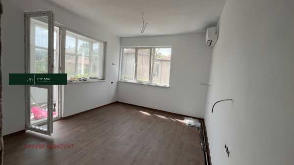 Продава етаж от къща, гр. пловдив, христо смирненски