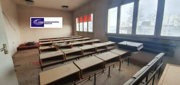 Продава офис, гр. добрич, промишлена зона - запад