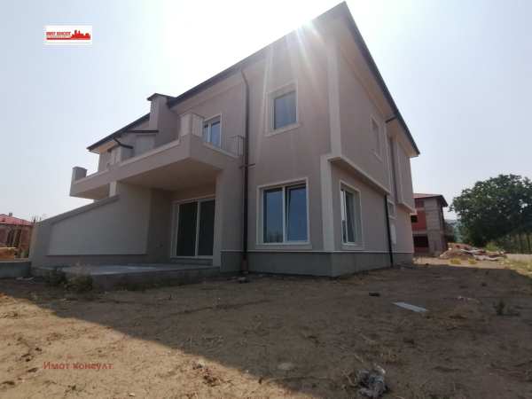 Продава къща, с. първенец, област пловдив